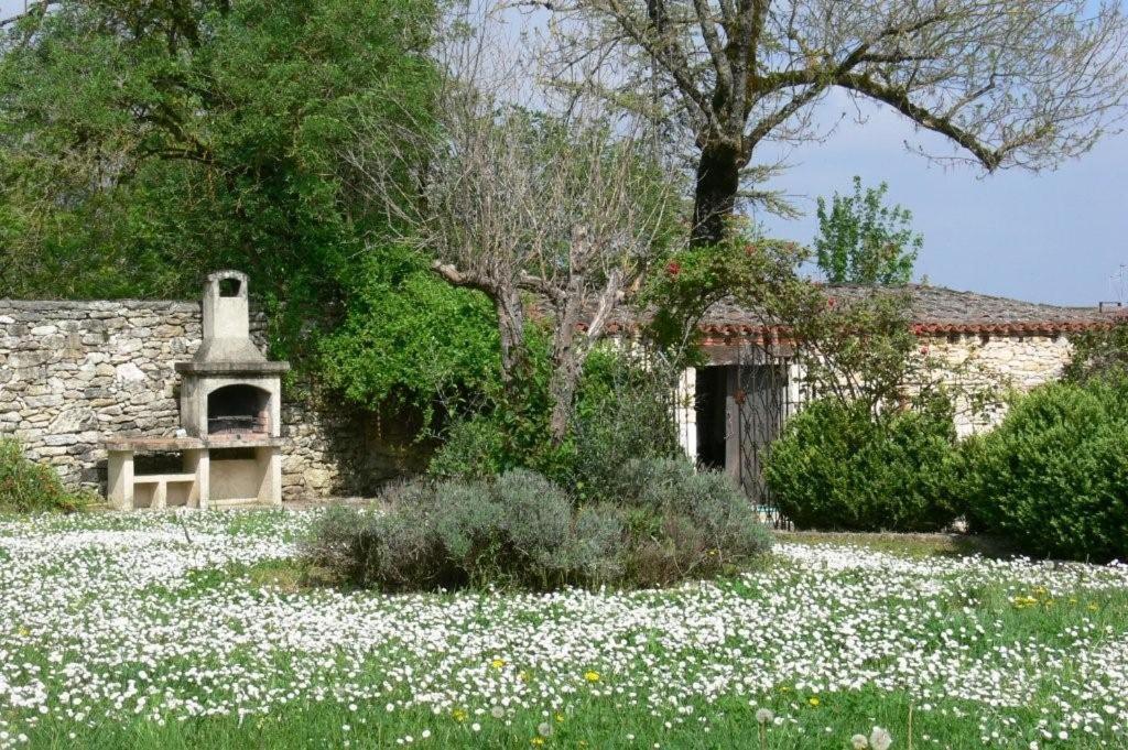 La Maisou-Pastel Et Fleur Serignac  Bagian luar foto