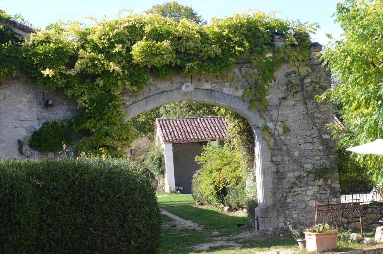 La Maisou-Pastel Et Fleur Serignac  Bagian luar foto